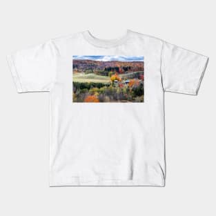 Fall Foliage In Hockley Valley Kids T-Shirt